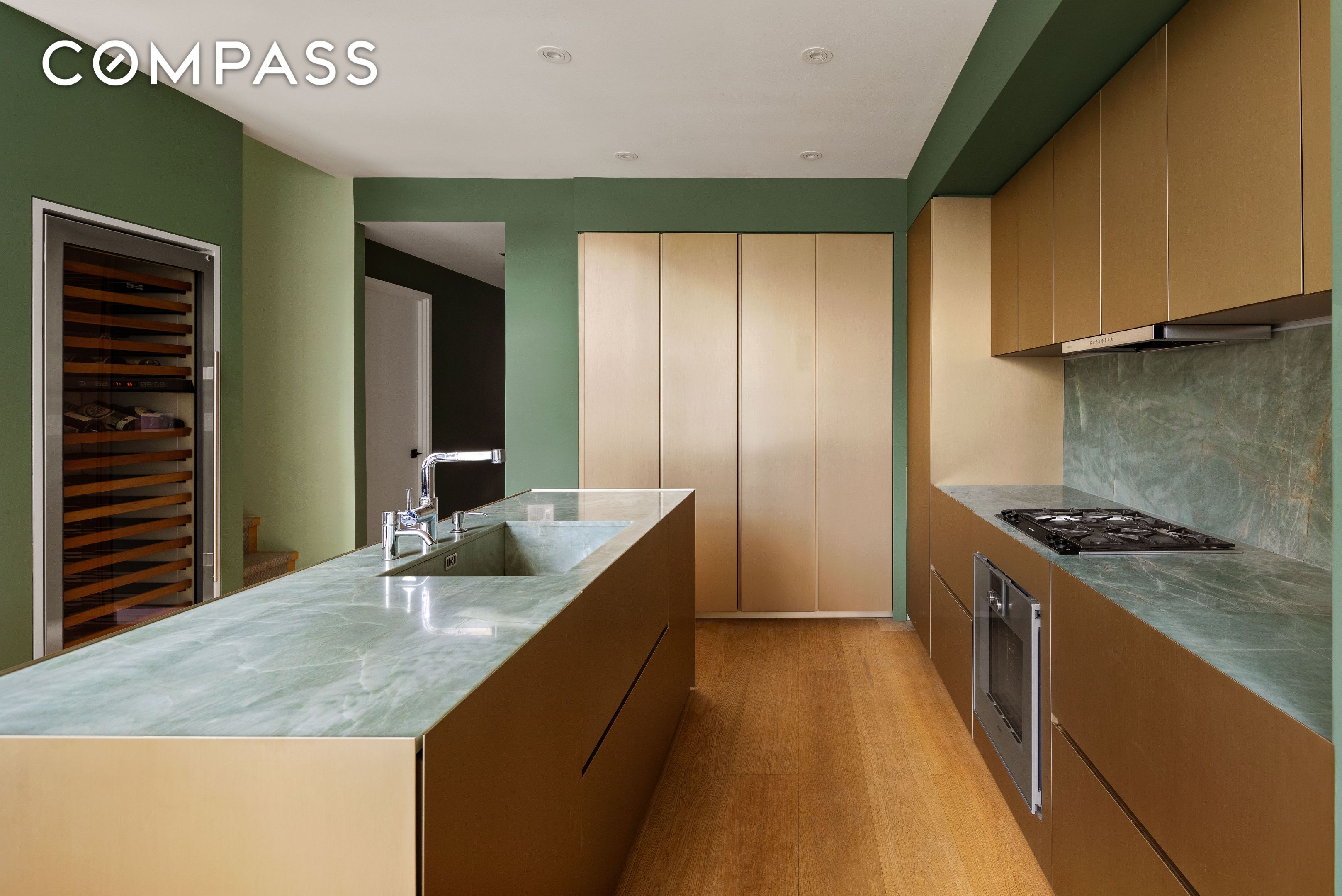 #7 photo, 456 W 19th Street, Chelsea , NY 10011