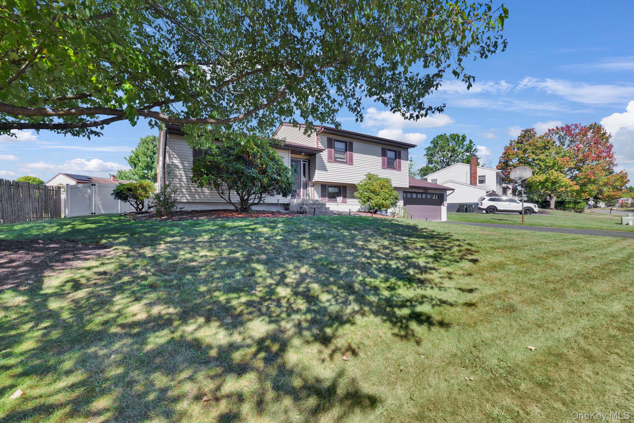 #2 photo, 8 Winchester Way, Washingtonville , NY 10992