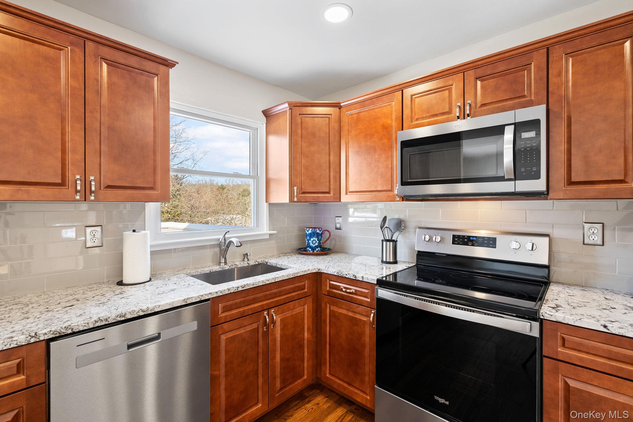 #4 photo, 27 Church Street, Wallkill , NY 12589