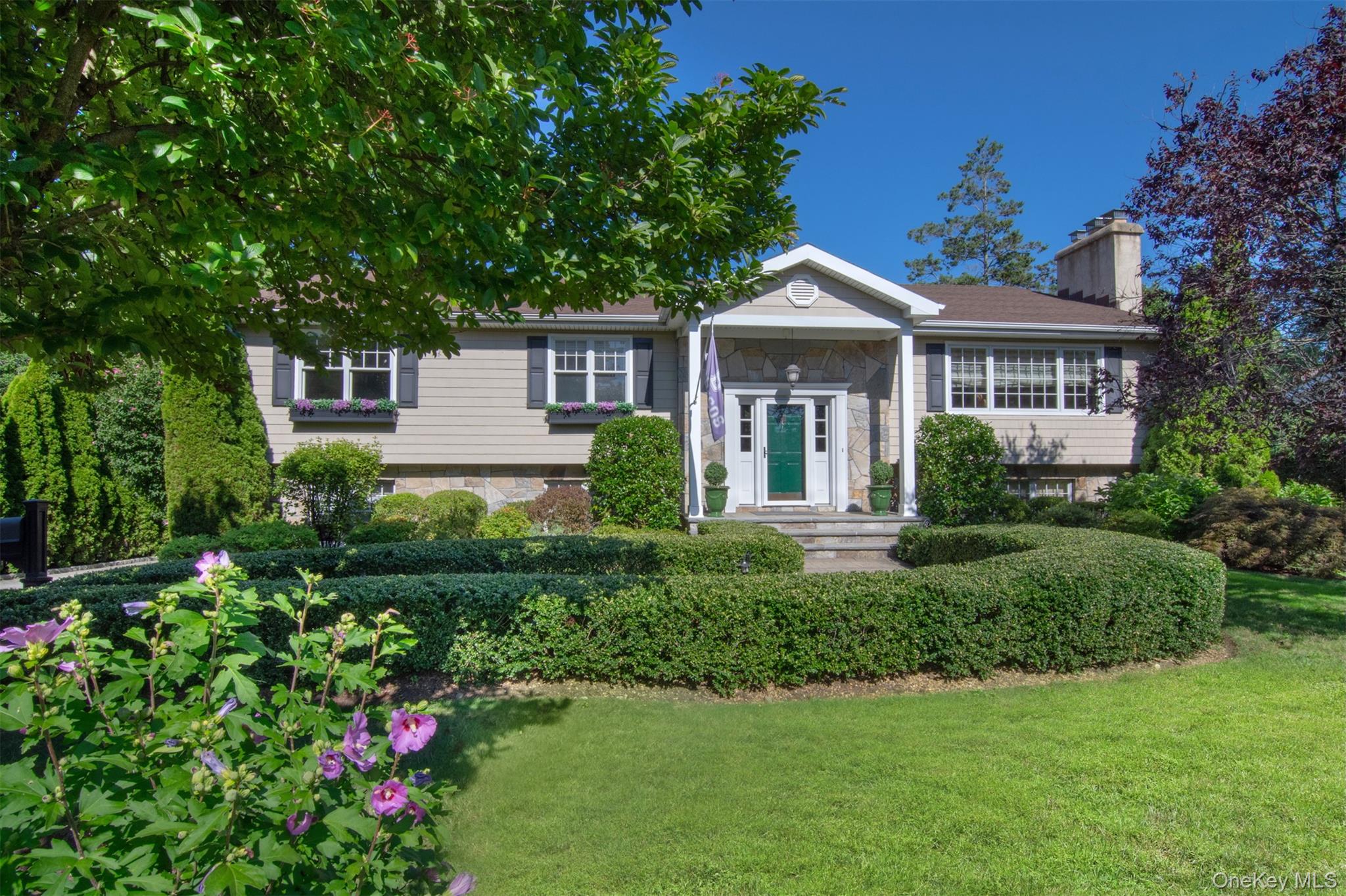 #1 photo, 9 White Plains Road, برونكس Bronxville , NY 10708