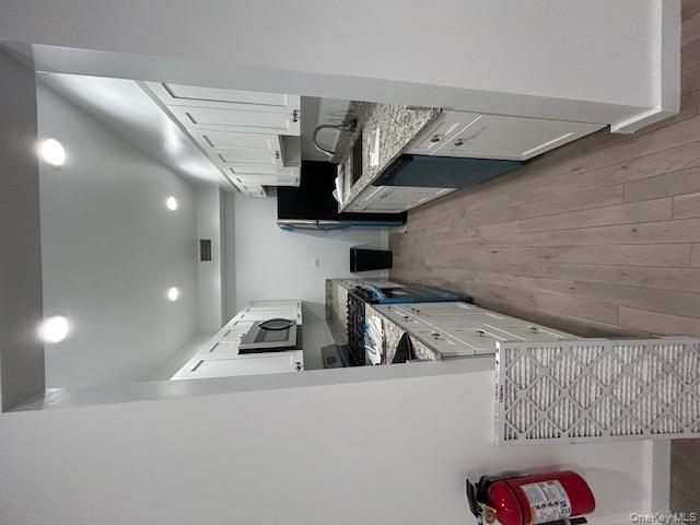 #12 photo, 312-316 City Island Avenue, ブロンクス区 Bronx , NY 10464