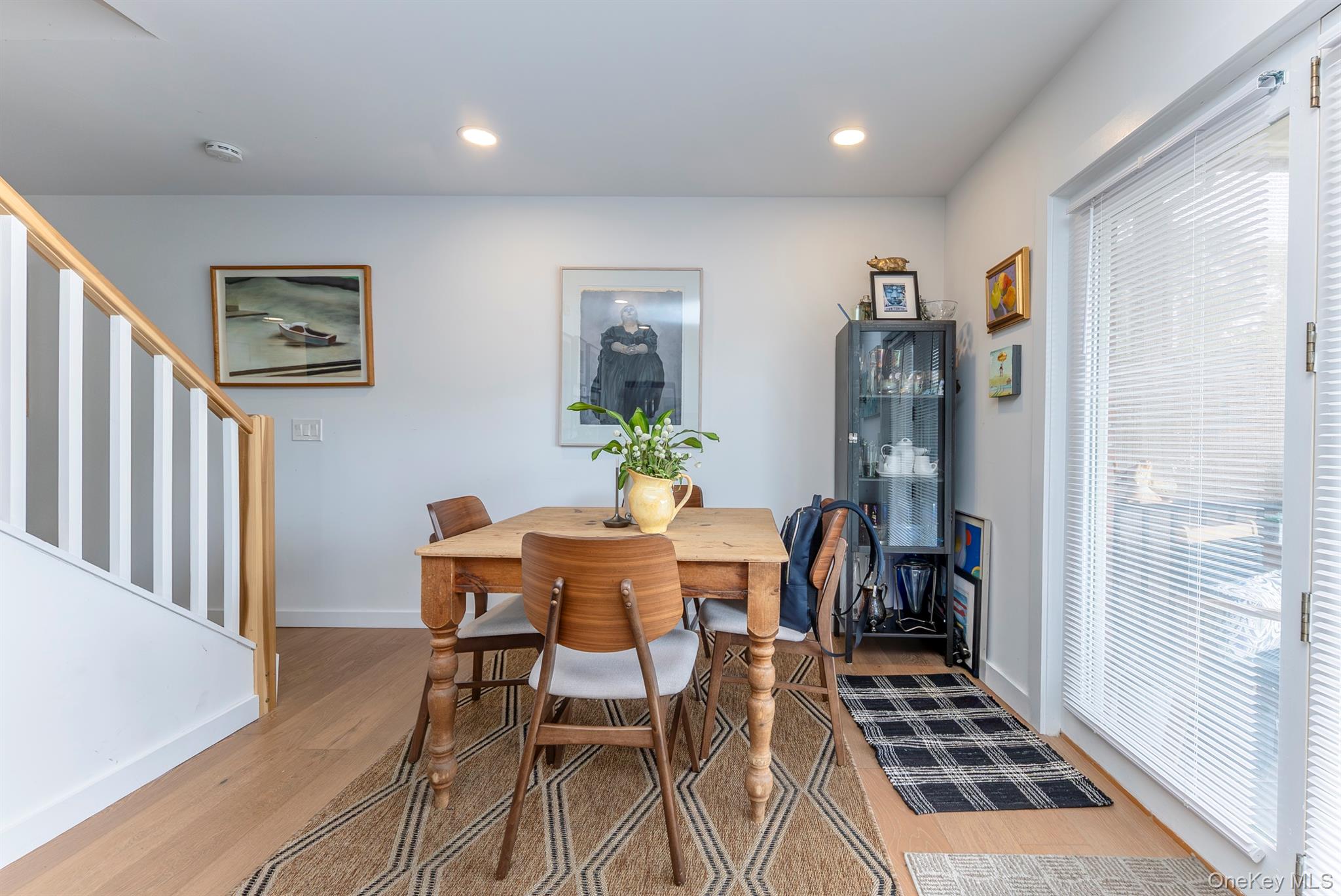 #6 photo, 64 Broadway, Kingston , NY 12401