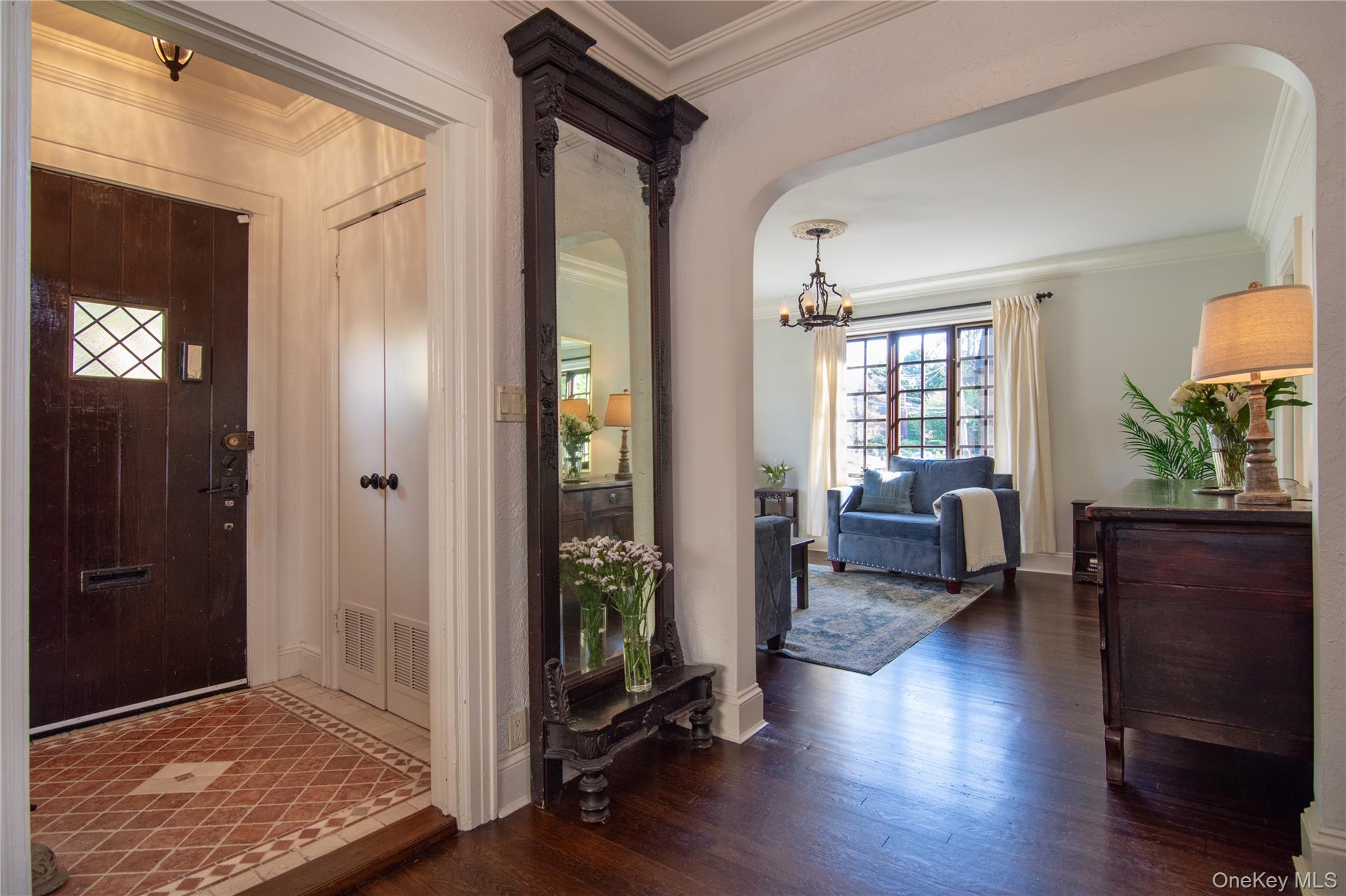 #13 photo, 169 Kneeland Avenue, Yonkers , NY 10705