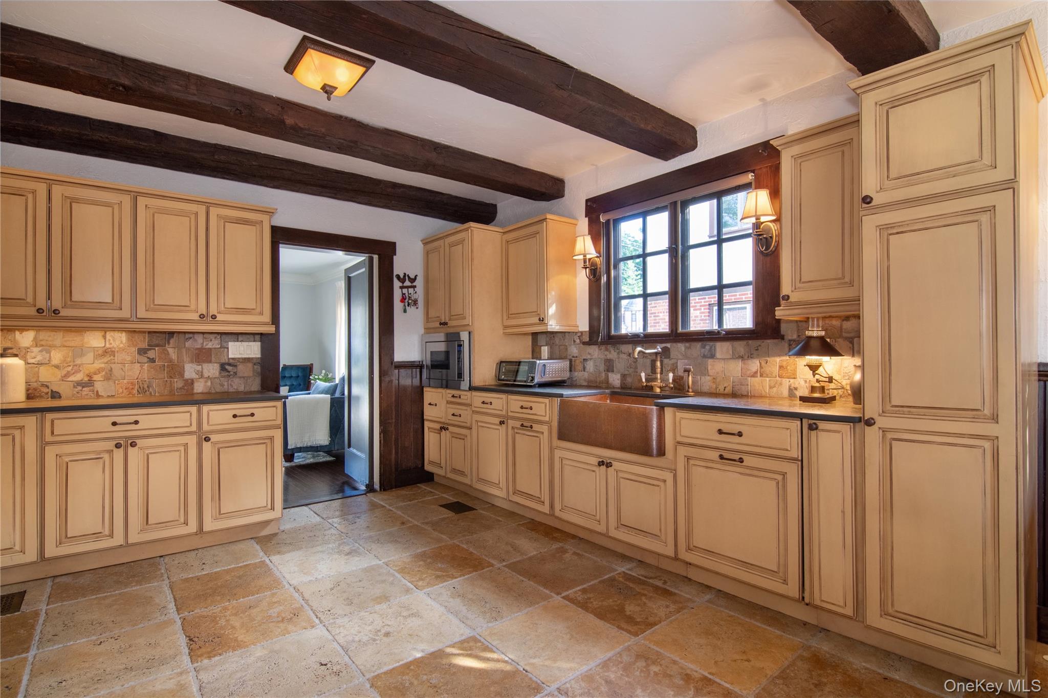 #20 photo, 169 Kneeland Avenue, Yonkers , NY 10705