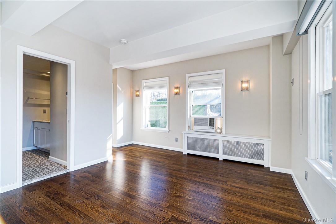 #12 photo, 6 Palmer Avenue, Scarsdale , NY 10583