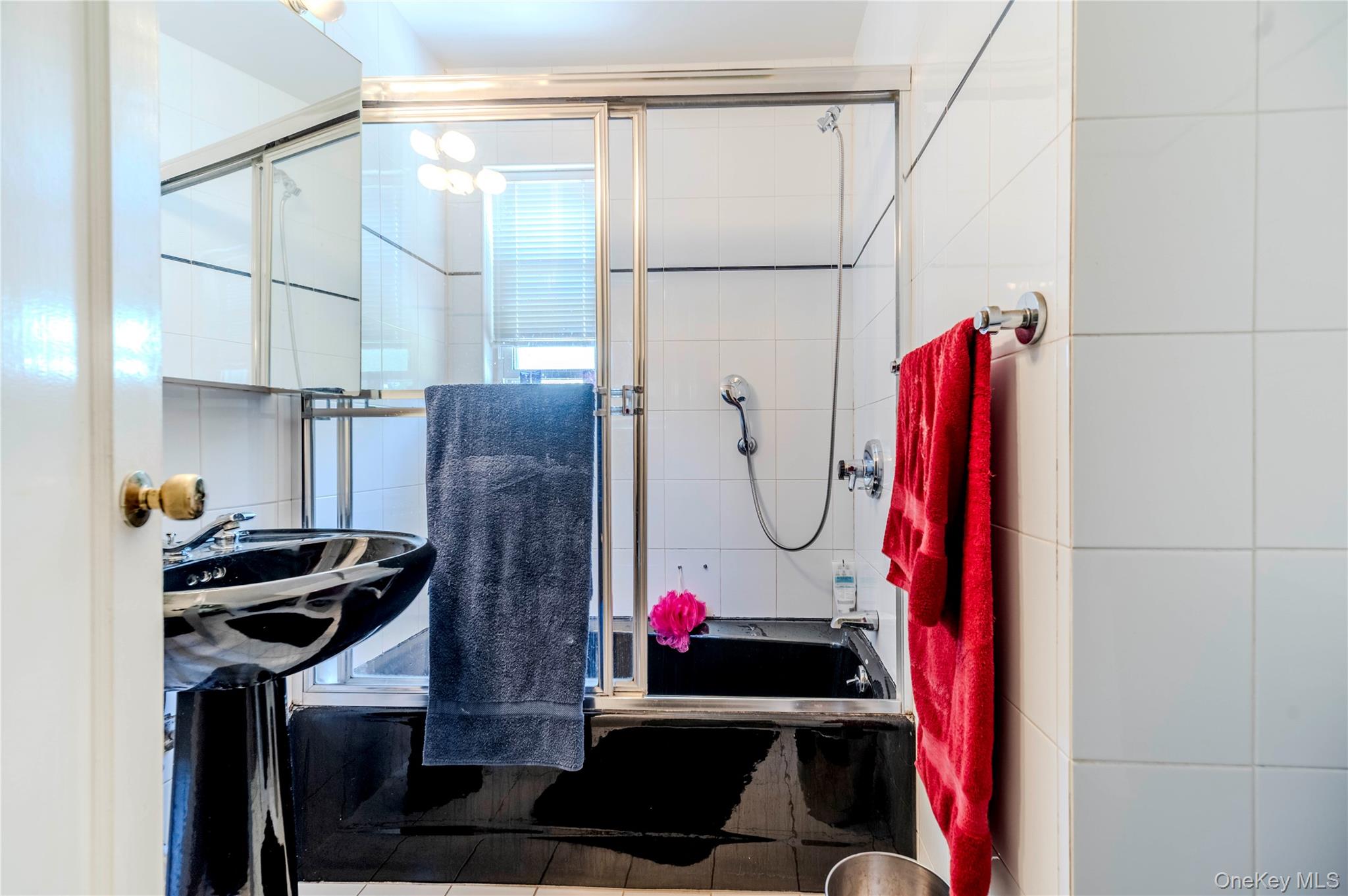 #20 photo, 56-48 E. Hampton Boulevard, Oakland Gardens , NY 11364