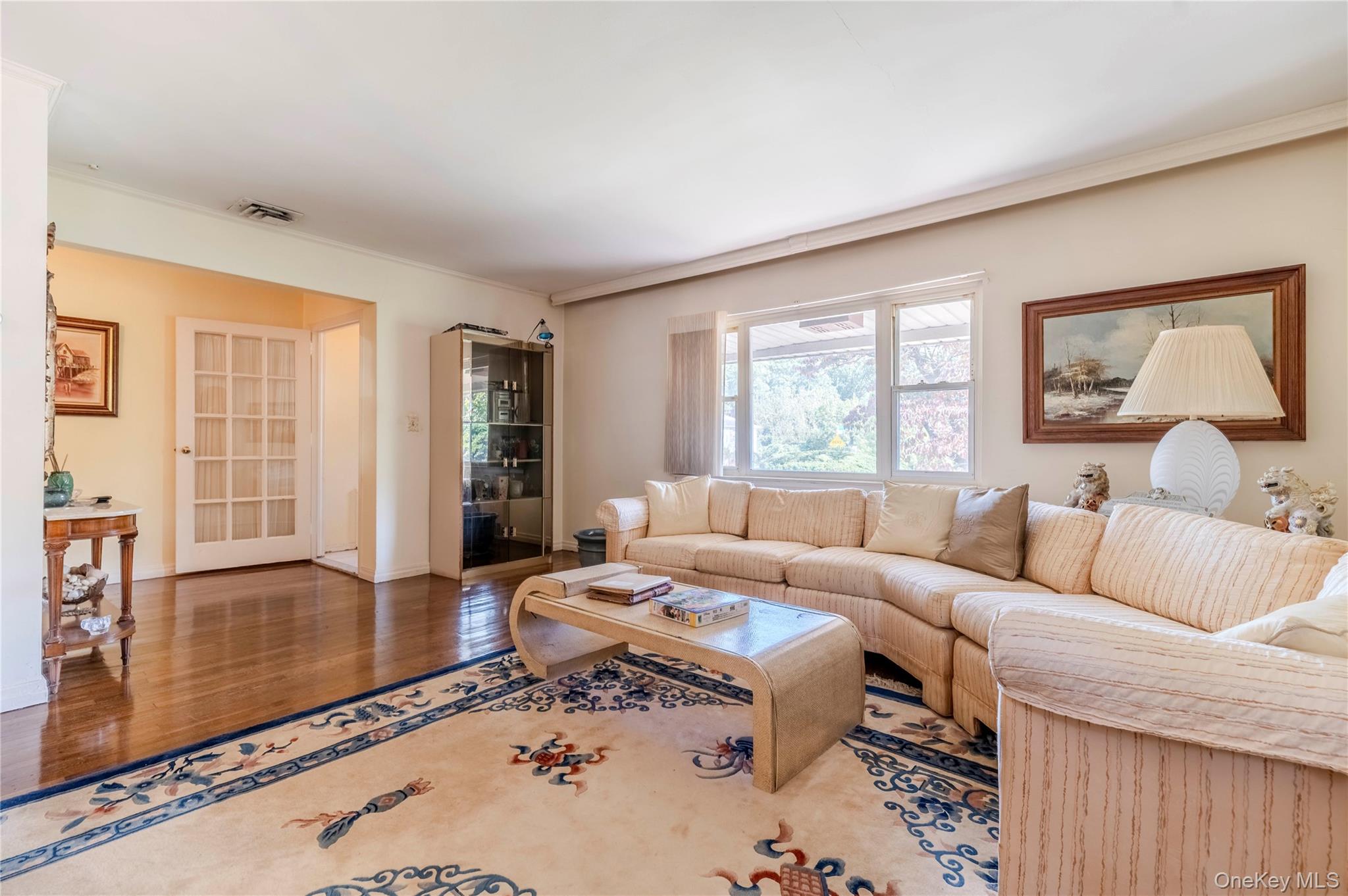 #5 photo, 56-48 E. Hampton Boulevard, Oakland Gardens , NY 11364