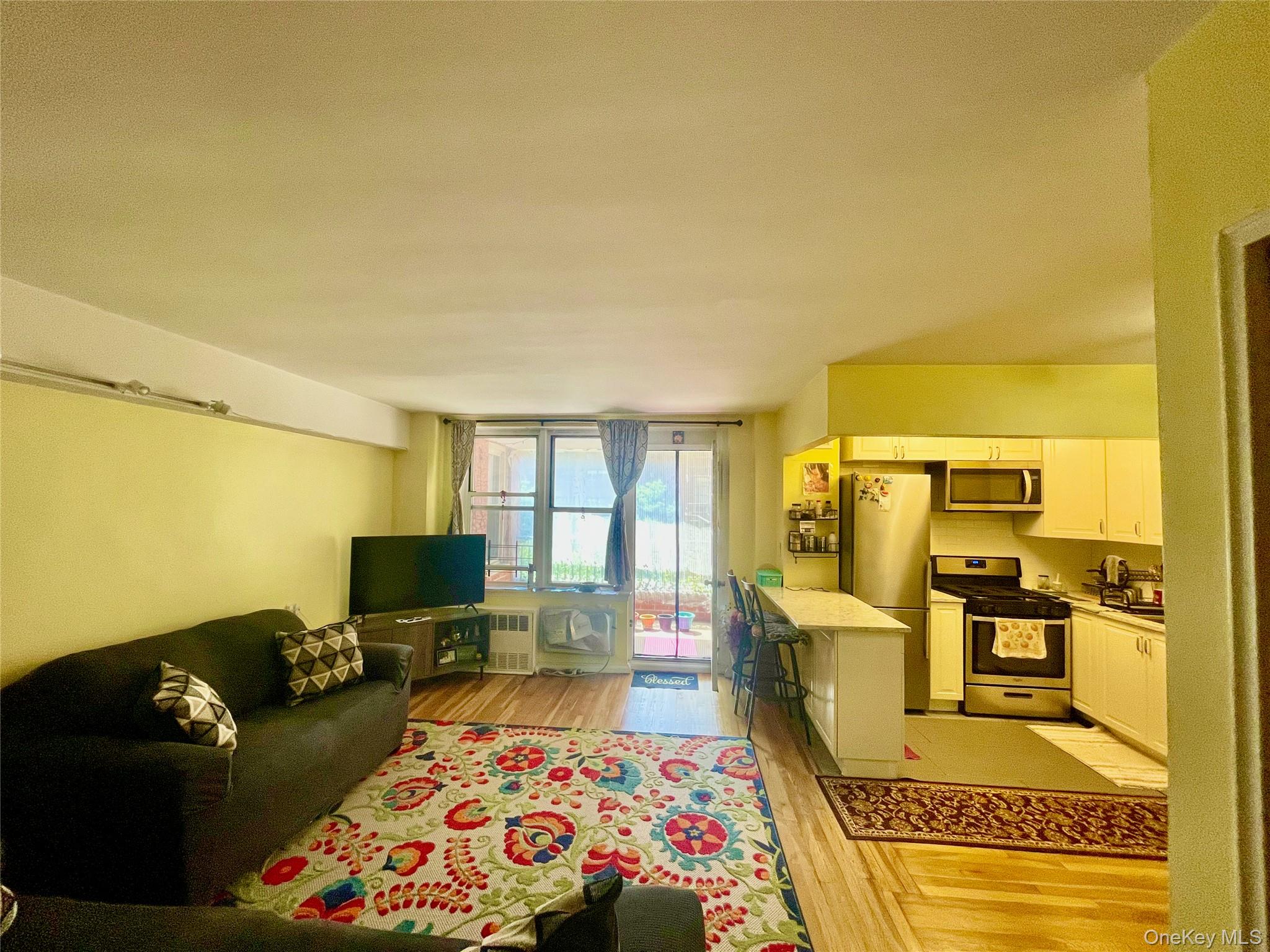 #19 photo, 94-11 59th Avenue, Elmhurst , NY 11373