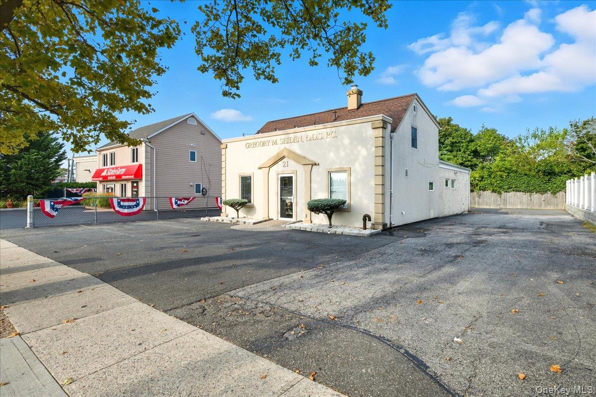 #5 photo, 21 Division Avenue, ナッソー郡 Levittown , NY 11756