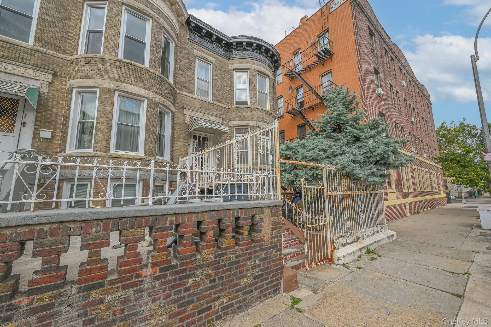 #2 photo, 448 E 29th Street, Brooklyn , NY 11226