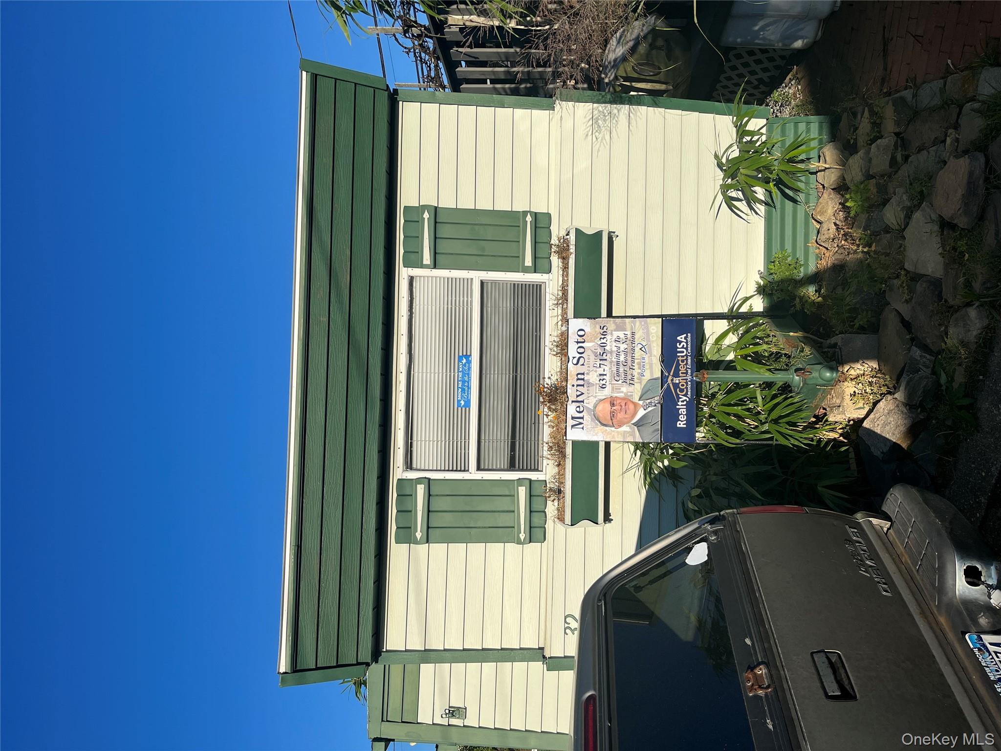 #1 photo, 150 Main Street, Islip , NY 11751