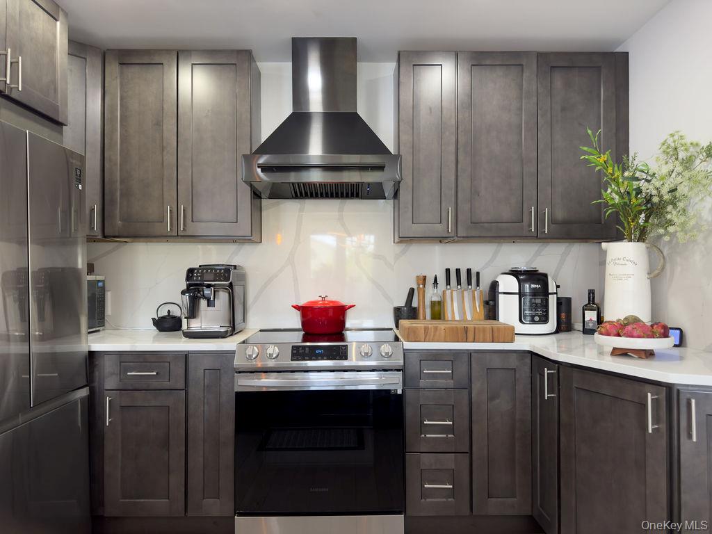 #14 photo, 39 Edison Avenue, Hastings-on-Hudson , NY 10706