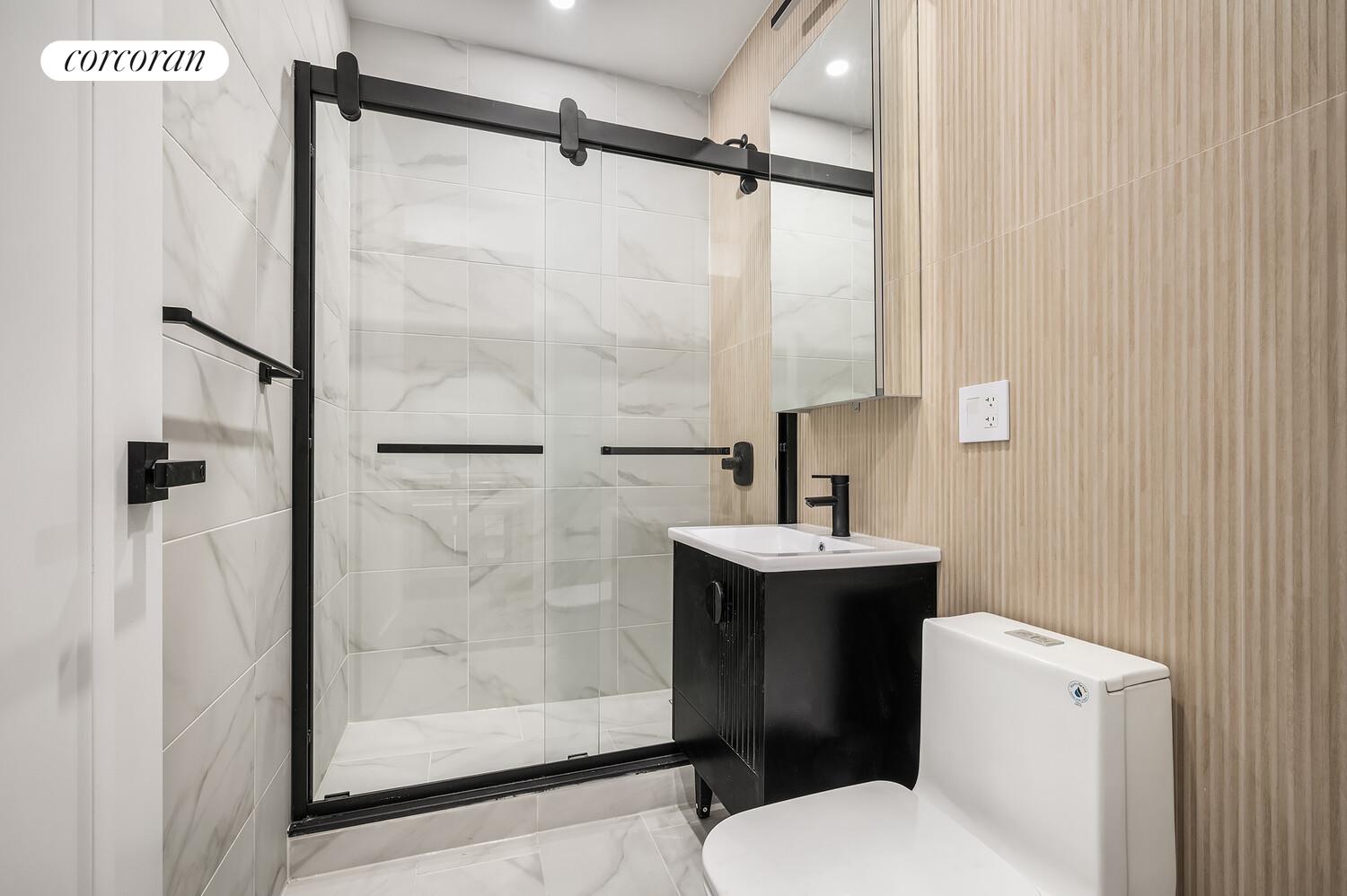 #7 photo, Brooklyn, East Williamsburg , NY 11206