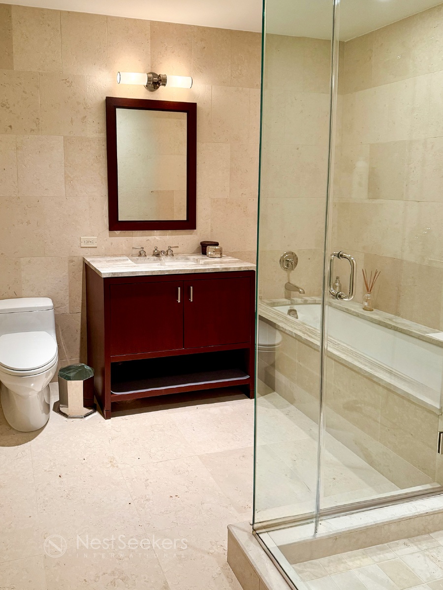 #6 photo, 100 Riverside Boulevard, マンハッタン Lincoln Square , NY 10069