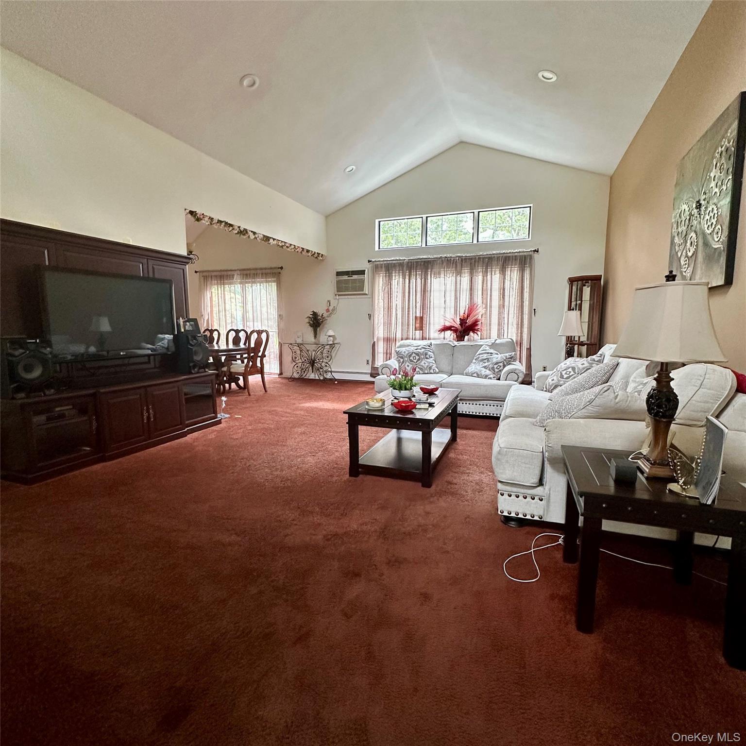 #4 photo, 4 Thunderbird Court, サフォーク郡 Shoreham , NY 11786