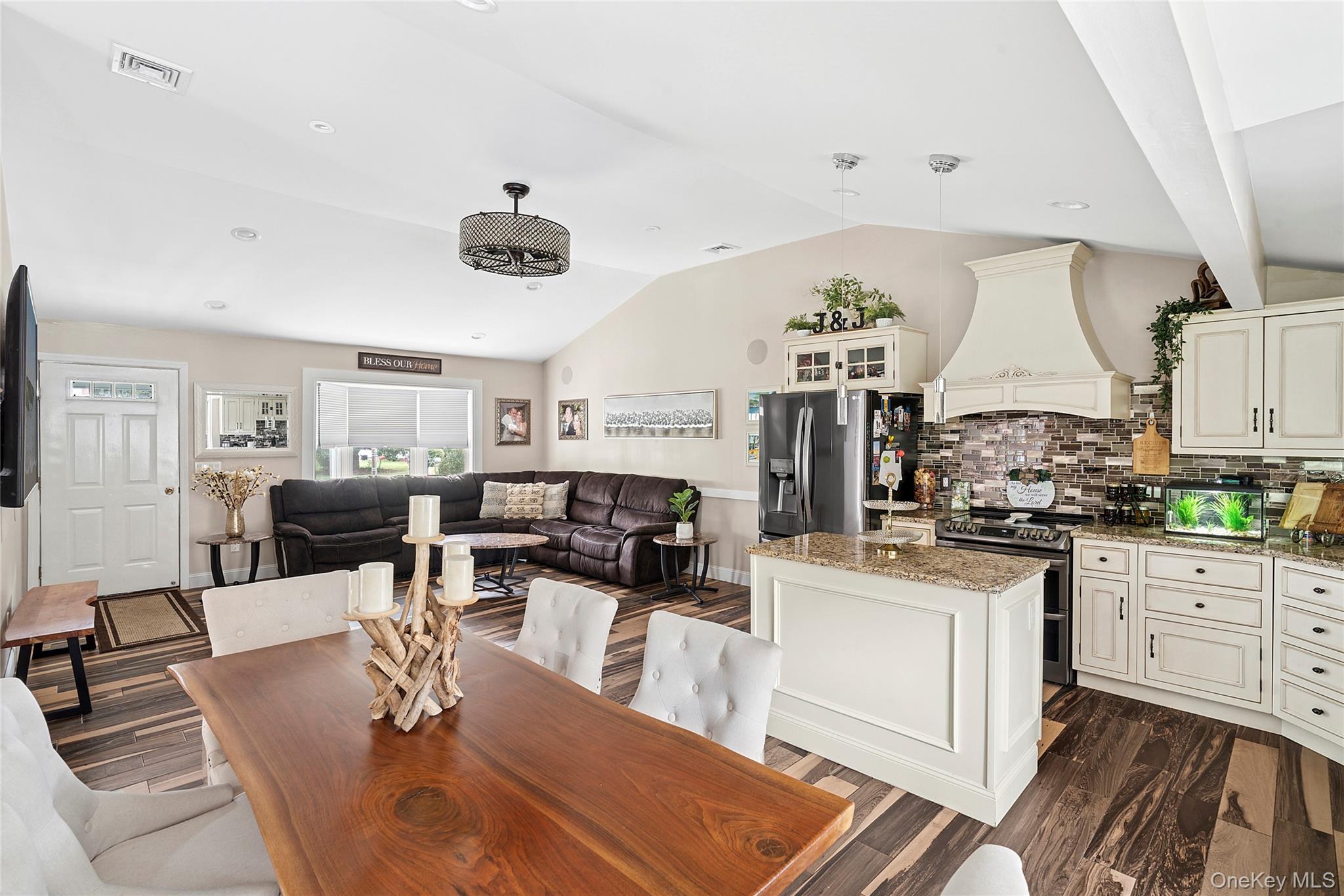 #12 photo, 53 Timber Drive, サフォーク郡 Calverton , NY 11933