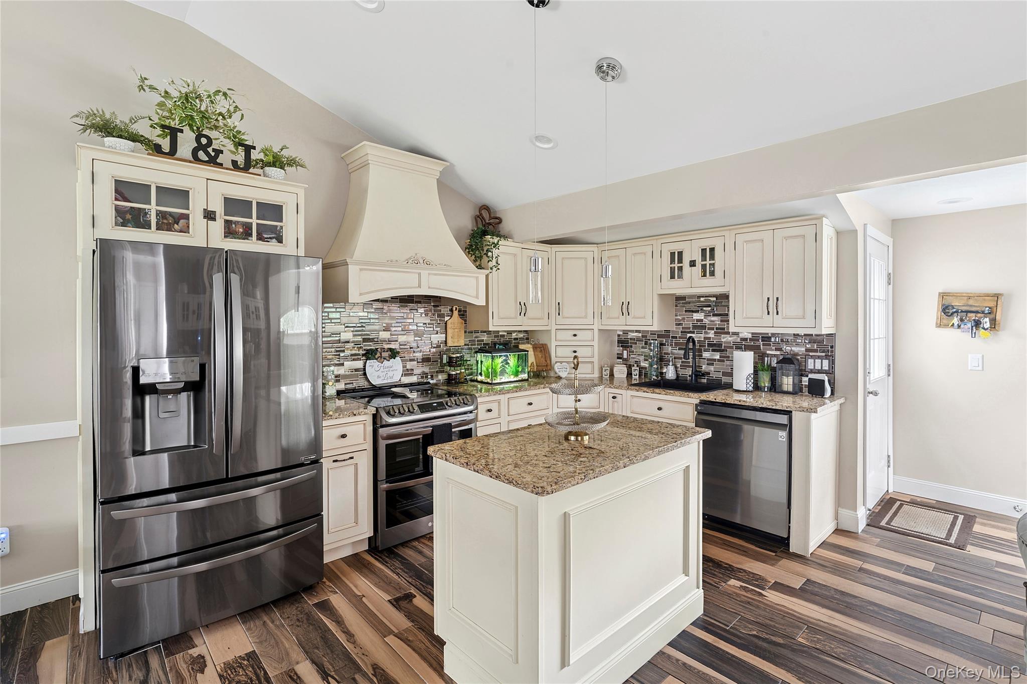 #6 photo, 53 Timber Drive, サフォーク郡 Calverton , NY 11933