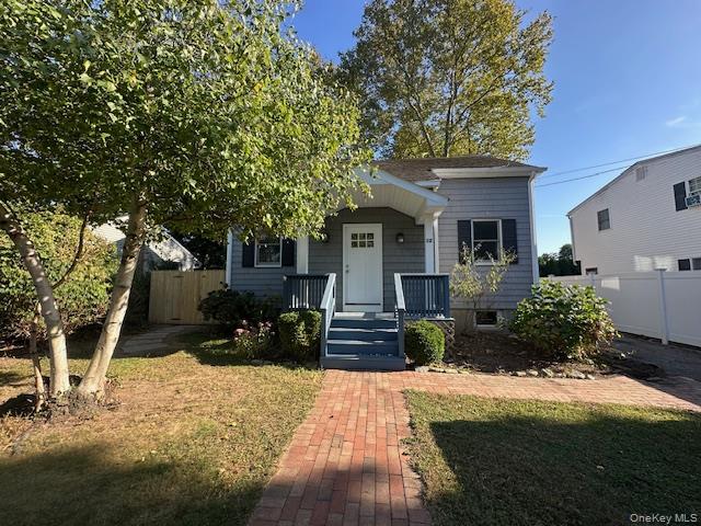 #1 photo, 12 Grafton Street, Greenlawn , NY 11740