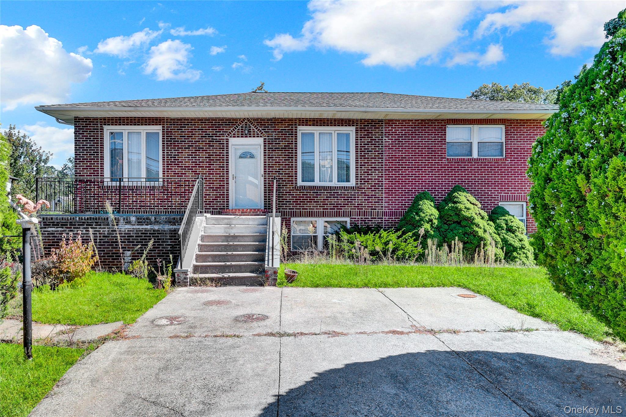 #1 photo, 514 Sweet Hollow Road, サフォーク郡 Melville , NY 11747