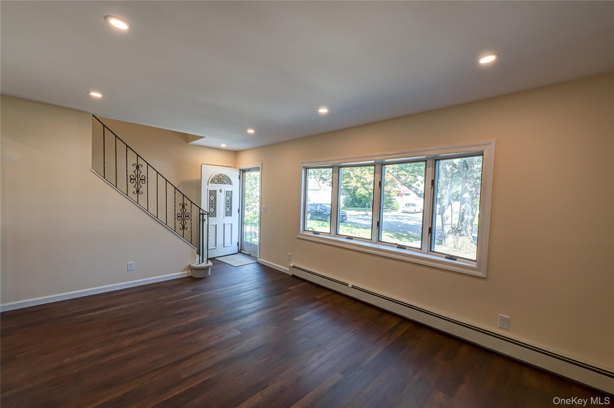 #3 photo, 40 Center Street, Ronkonkoma , NY 11779