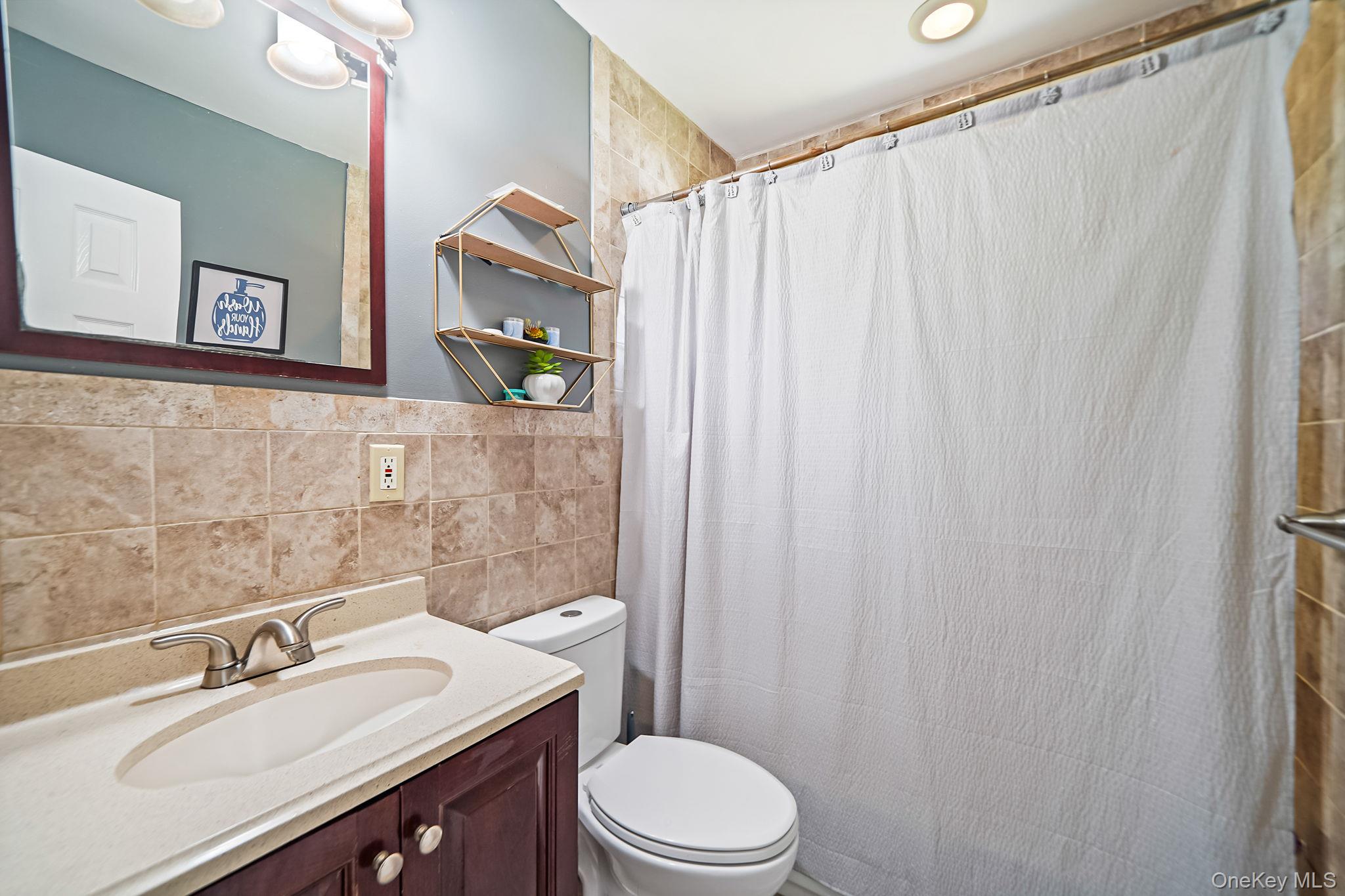 #7 photo, 6 Vita Drive, Central Islip , NY 11722