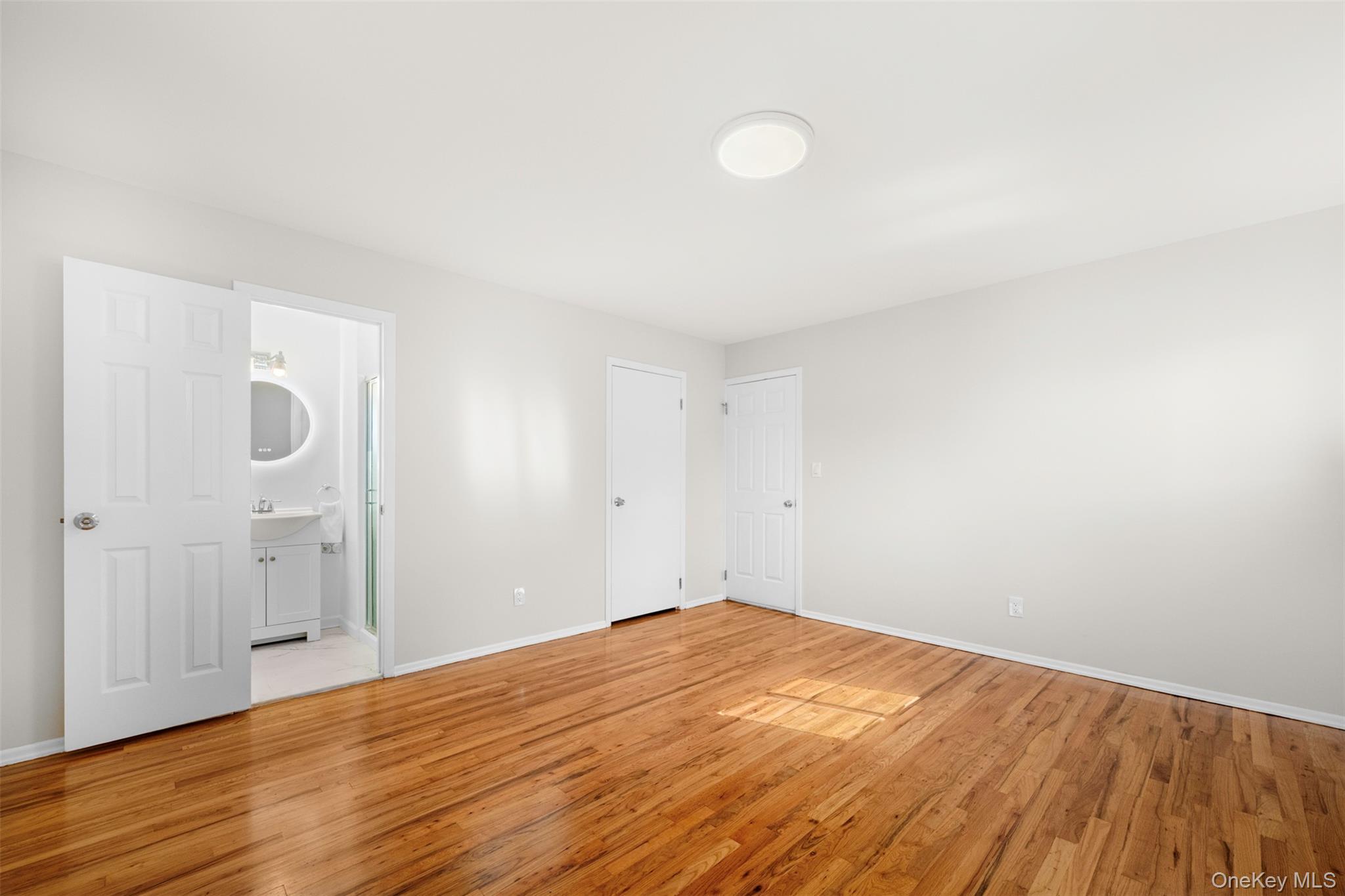 #10 photo, 1426 Forest Avenue, מחוז נסאו North Baldwin , NY 11510