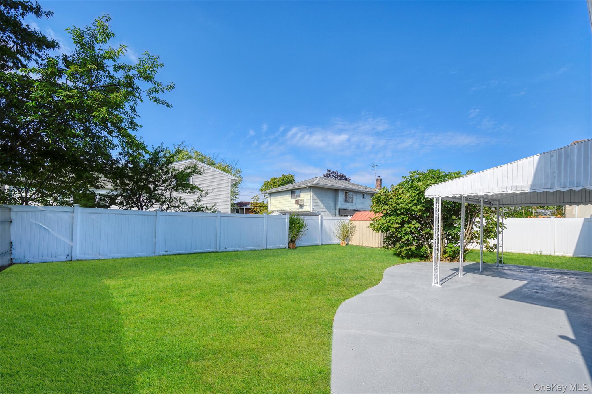 #18 photo, 1426 Forest Avenue, מחוז נסאו North Baldwin , NY 11510