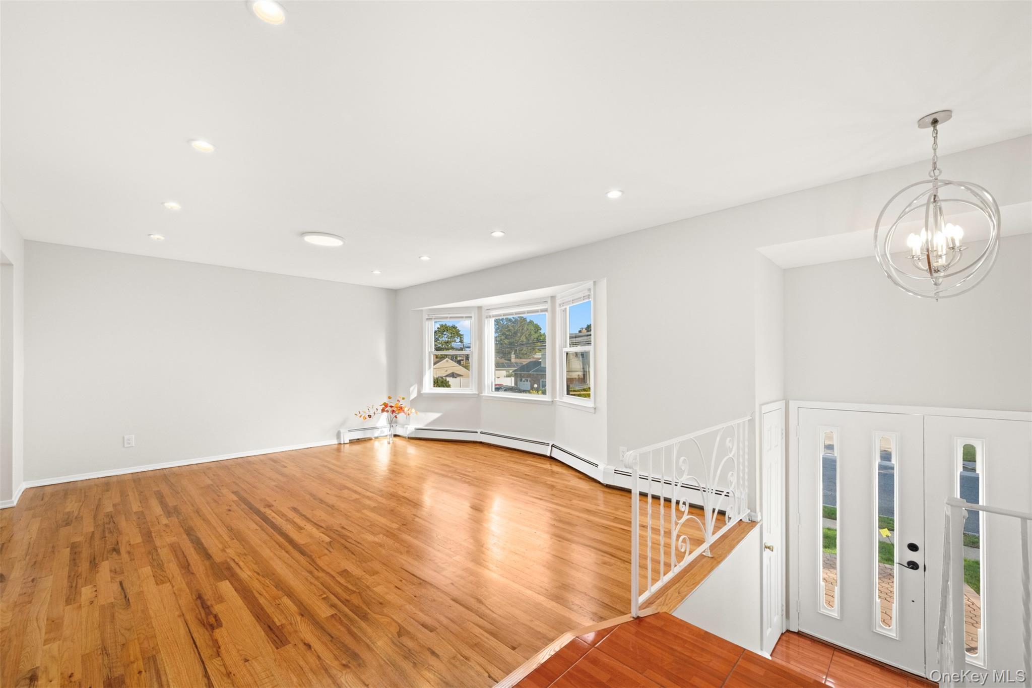 #3 photo, 1426 Forest Avenue, מחוז נסאו North Baldwin , NY 11510