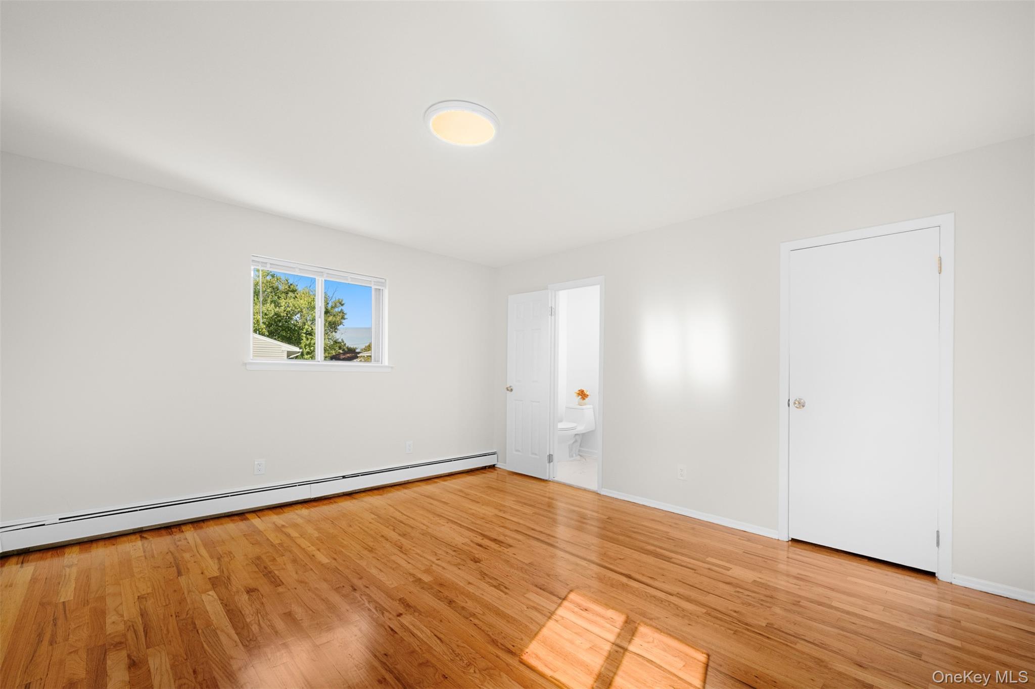 #9 photo, 1426 Forest Avenue, מחוז נסאו North Baldwin , NY 11510