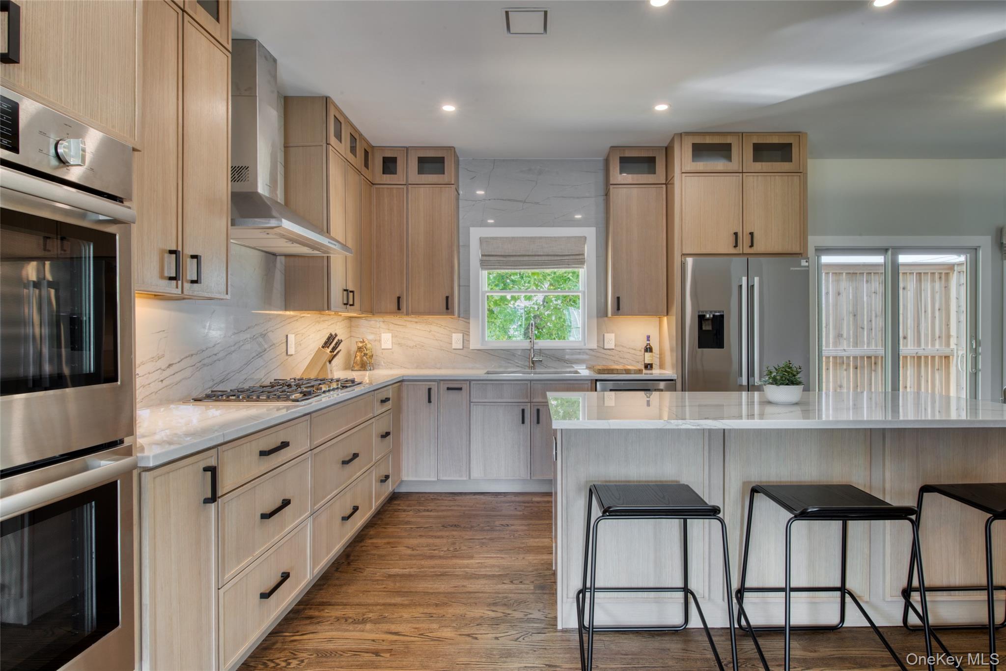 #10 photo, 980 Manhanset Avenue, Greenport , NY 11944