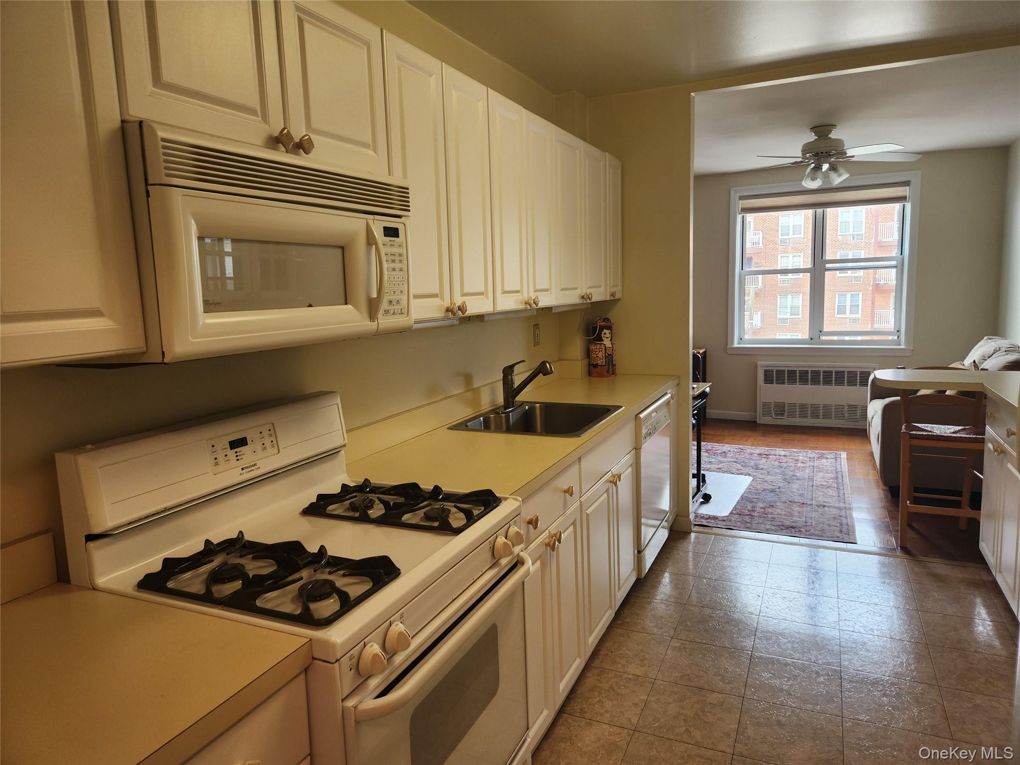 #11 photo, 700 Shore Road, Long Beach , NY 11561