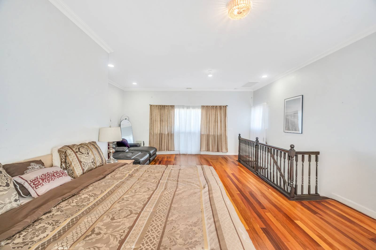 #14 photo, 6 Regal Lane, Levittown , NY 11756