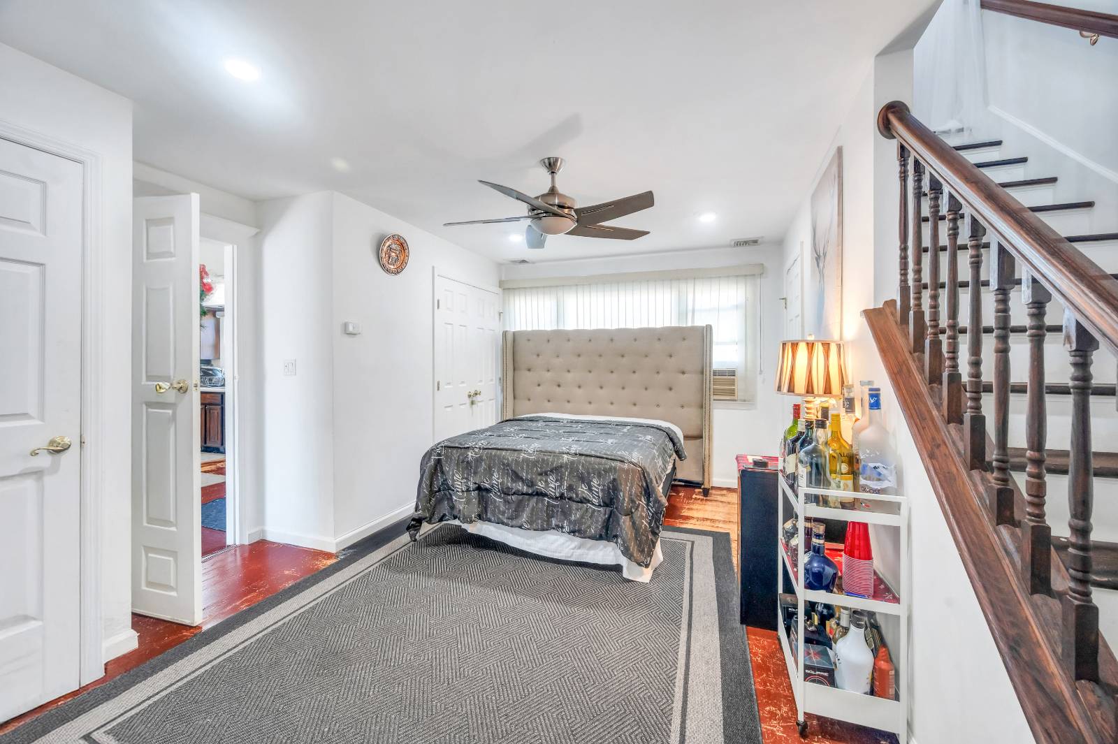 #18 photo, 6 Regal Lane, Levittown , NY 11756