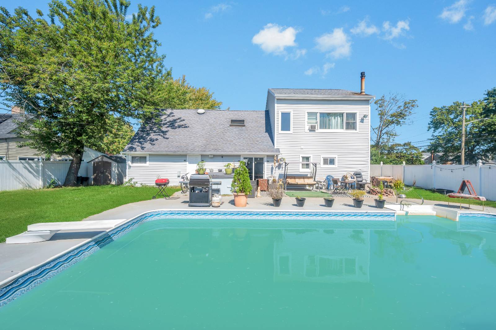 #3 photo, 6 Regal Lane, Levittown , NY 11756