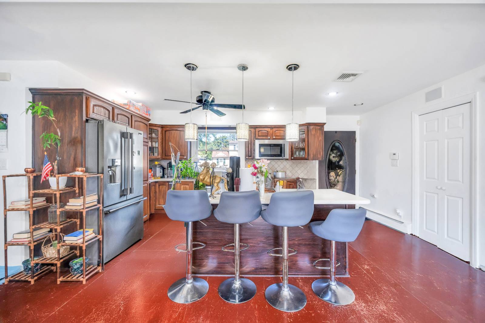 #7 photo, 6 Regal Lane, Levittown , NY 11756