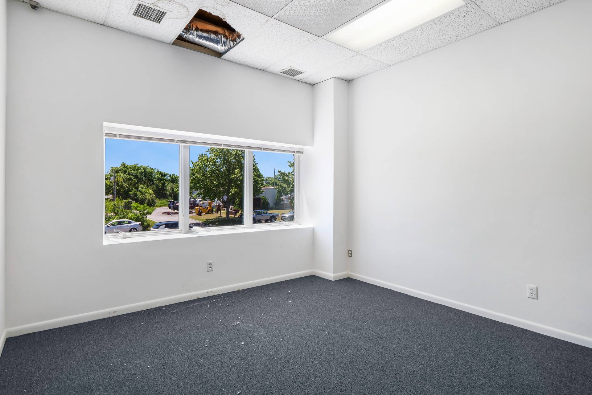 #3 photo, 1 Mariner Drive, サフォーク郡 Southampton , NY 11968