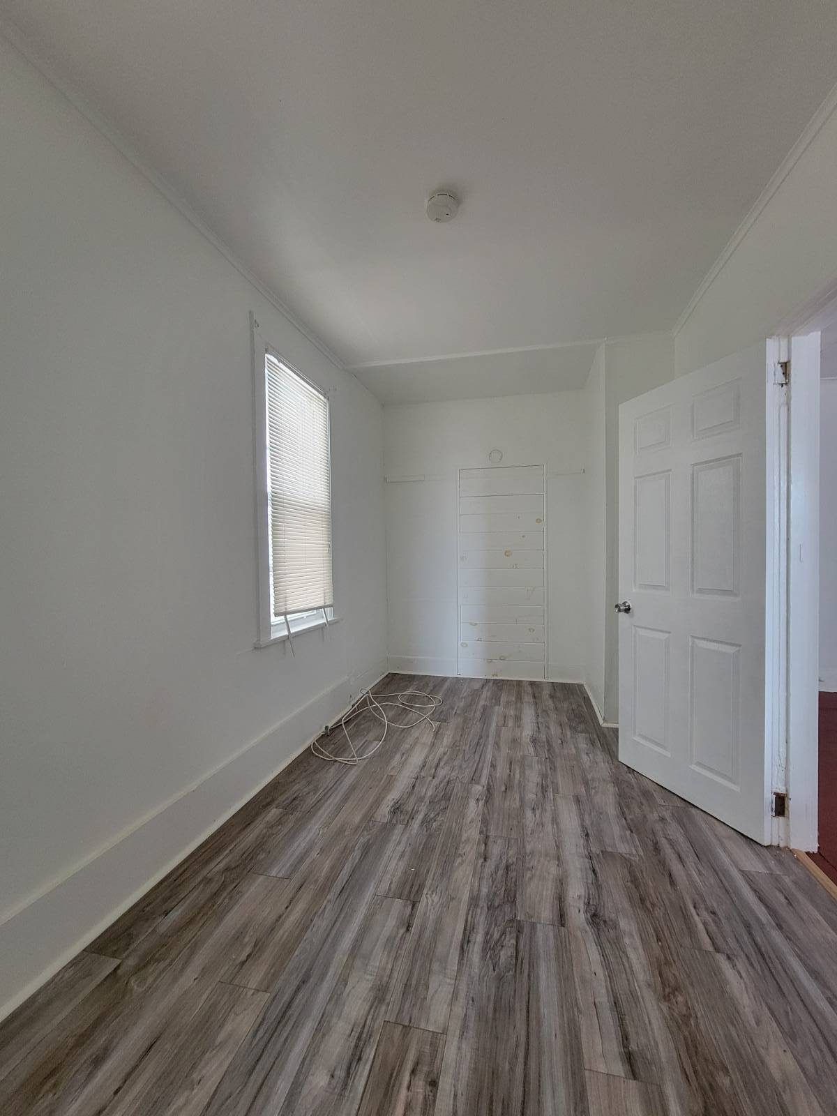 #4 photo, 20 Devlin St, Cohoes , NY 12047