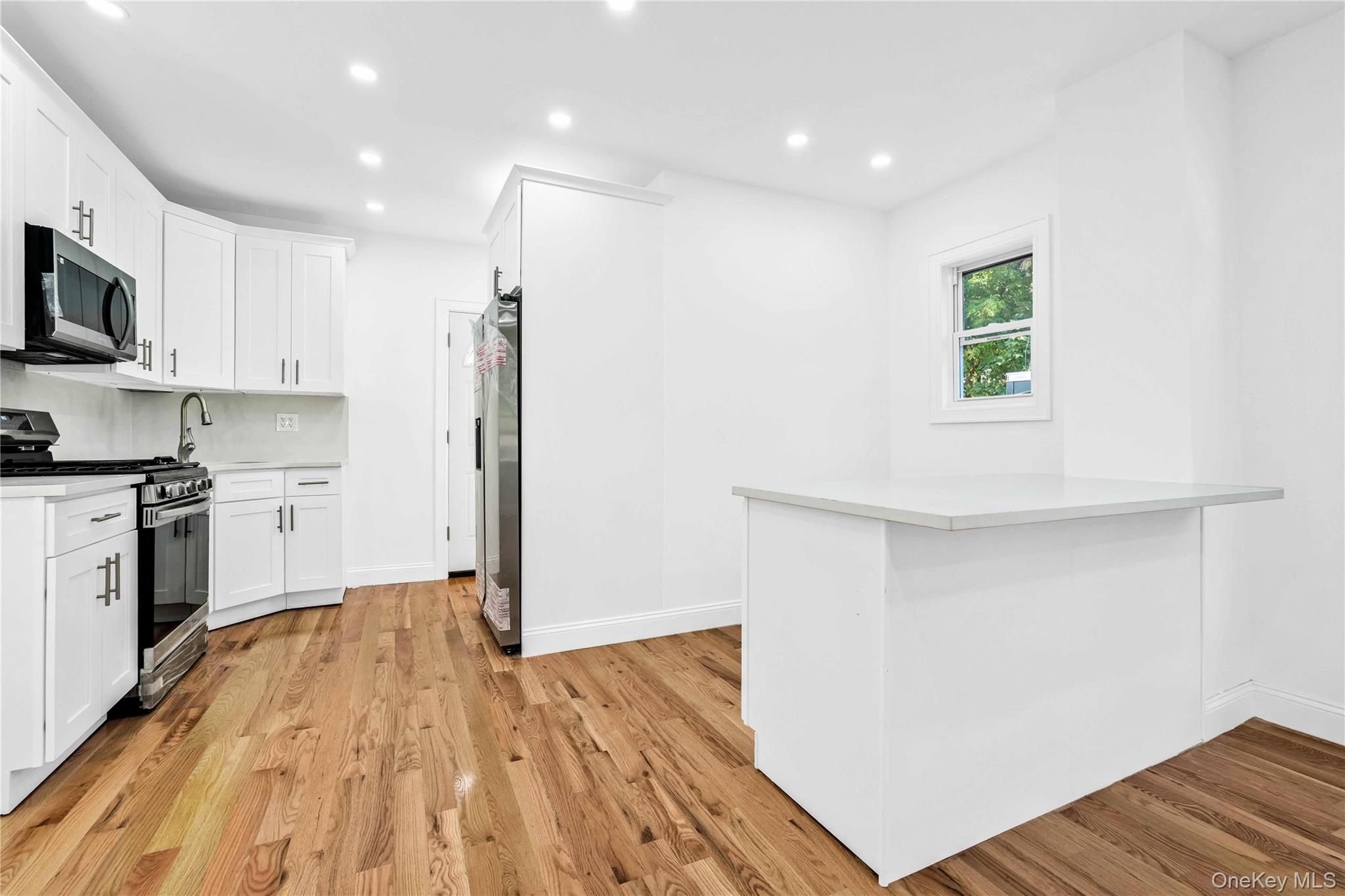 #7 photo, 145-38 Linden Blvd, Jamaica , NY 11436