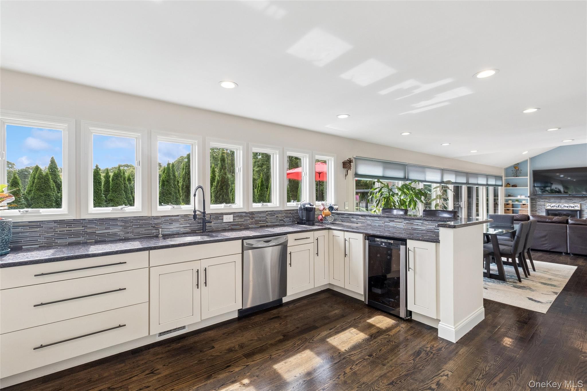 #11 photo, 4 Mason Street, サフォーク郡 Yaphank , NY 11980