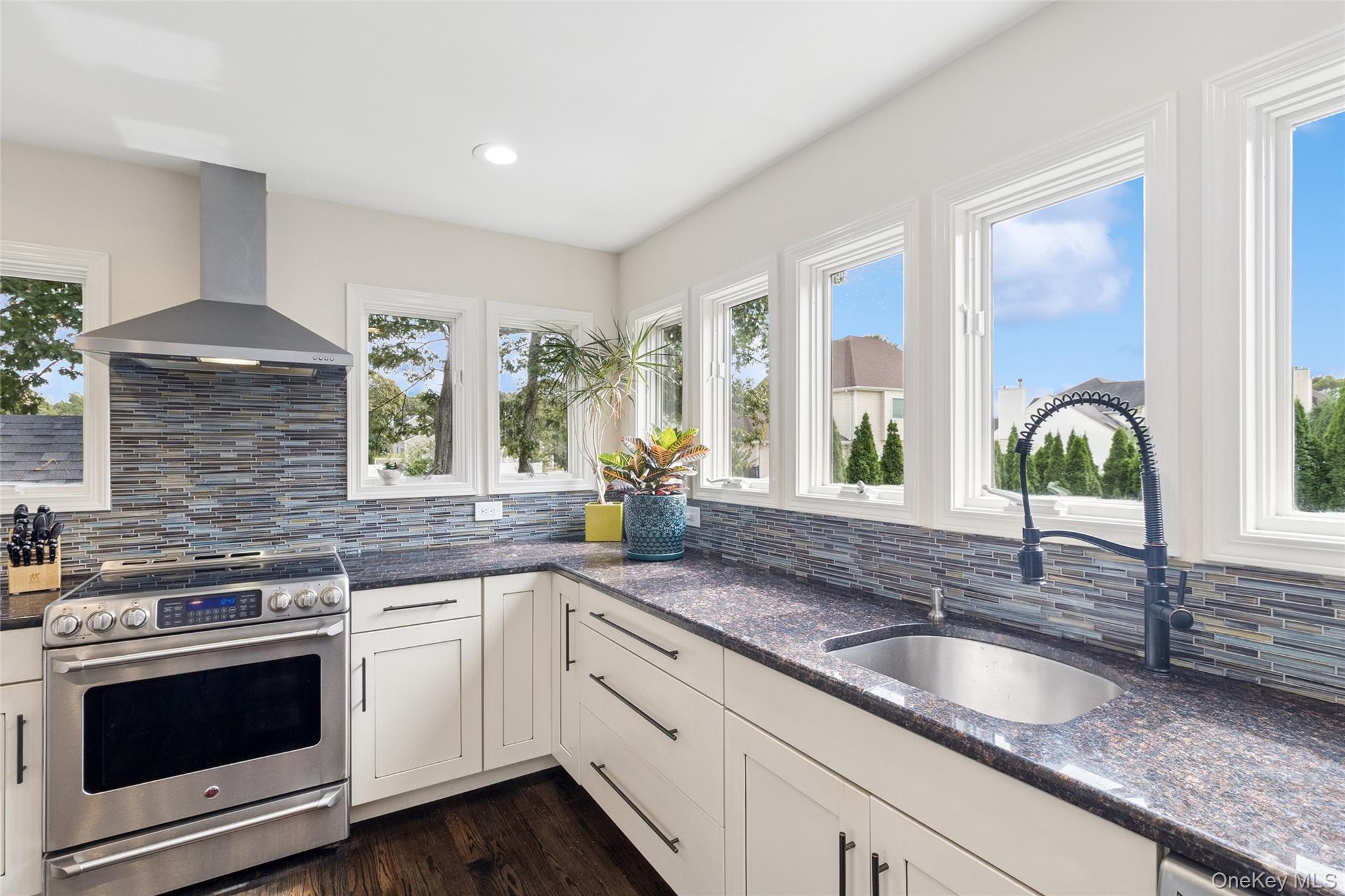 #4 photo, 4 Mason Street, サフォーク郡 Yaphank , NY 11980