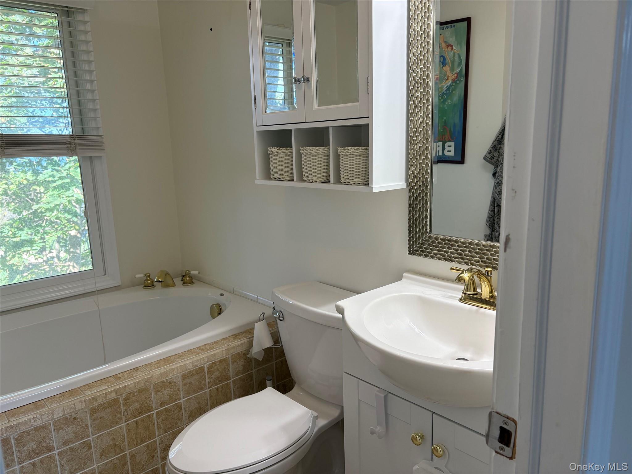 #18 photo, 107 Waterview Drive, サフォーク郡 Sound Beach , NY 11789