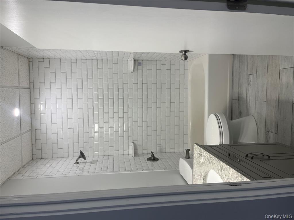 #14 photo, 262 E Main Street, Babylon , NY 11702