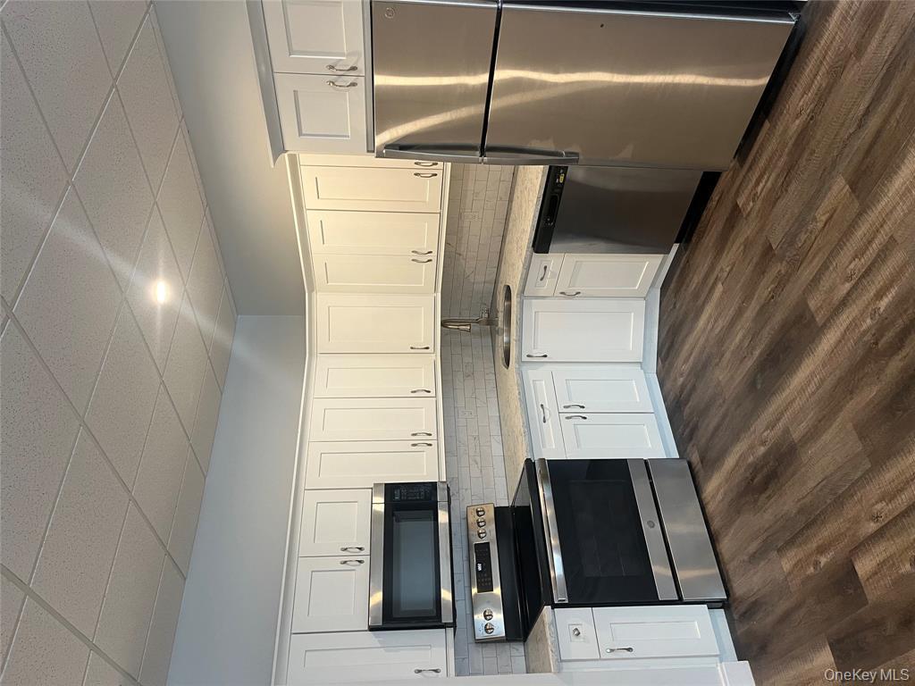 #16 photo, 262 E Main Street, Babylon , NY 11702