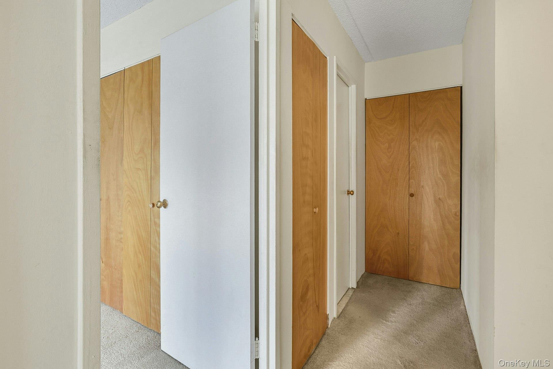 #19 photo, 560 Halstead Avenue, Harrison , NY 10528