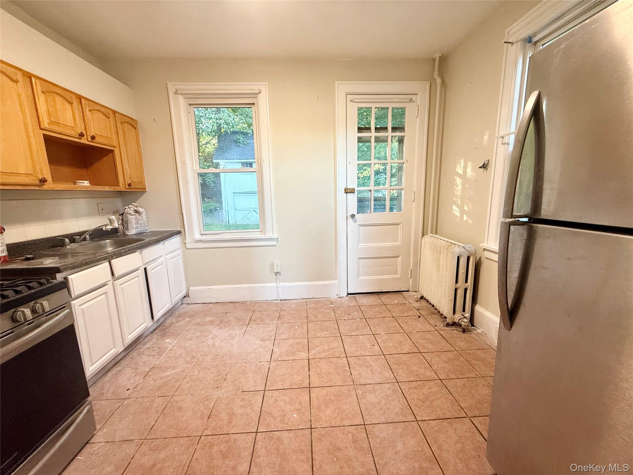 #12 photo, 29 Beacon Street, Middletown , NY 10940