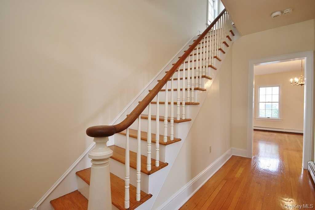 #4 photo, 40 BROAD Street, Fishkill , NY 12524