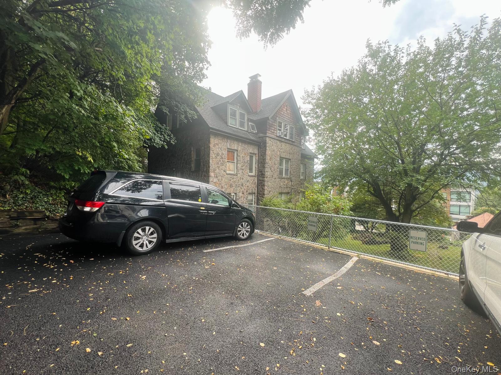 #15 photo, 1178 Warburton Avenue, Yonkers , NY 10701