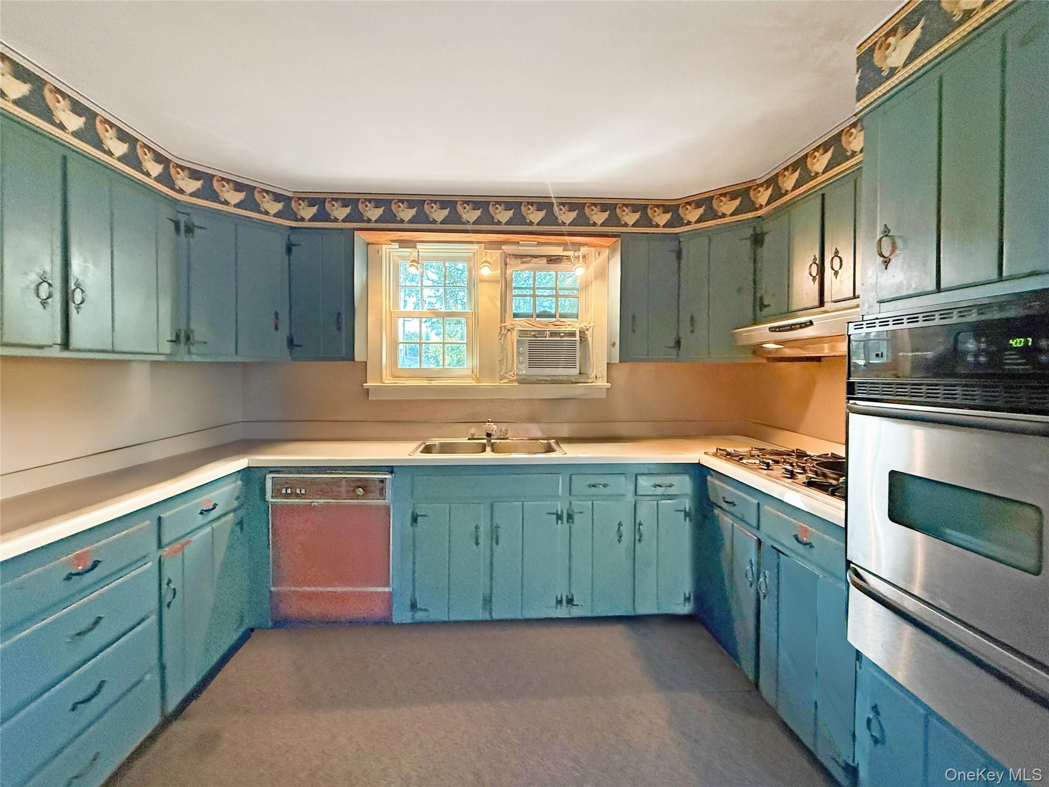 #15 photo, 4 Plains Road, Walden , NY 12586