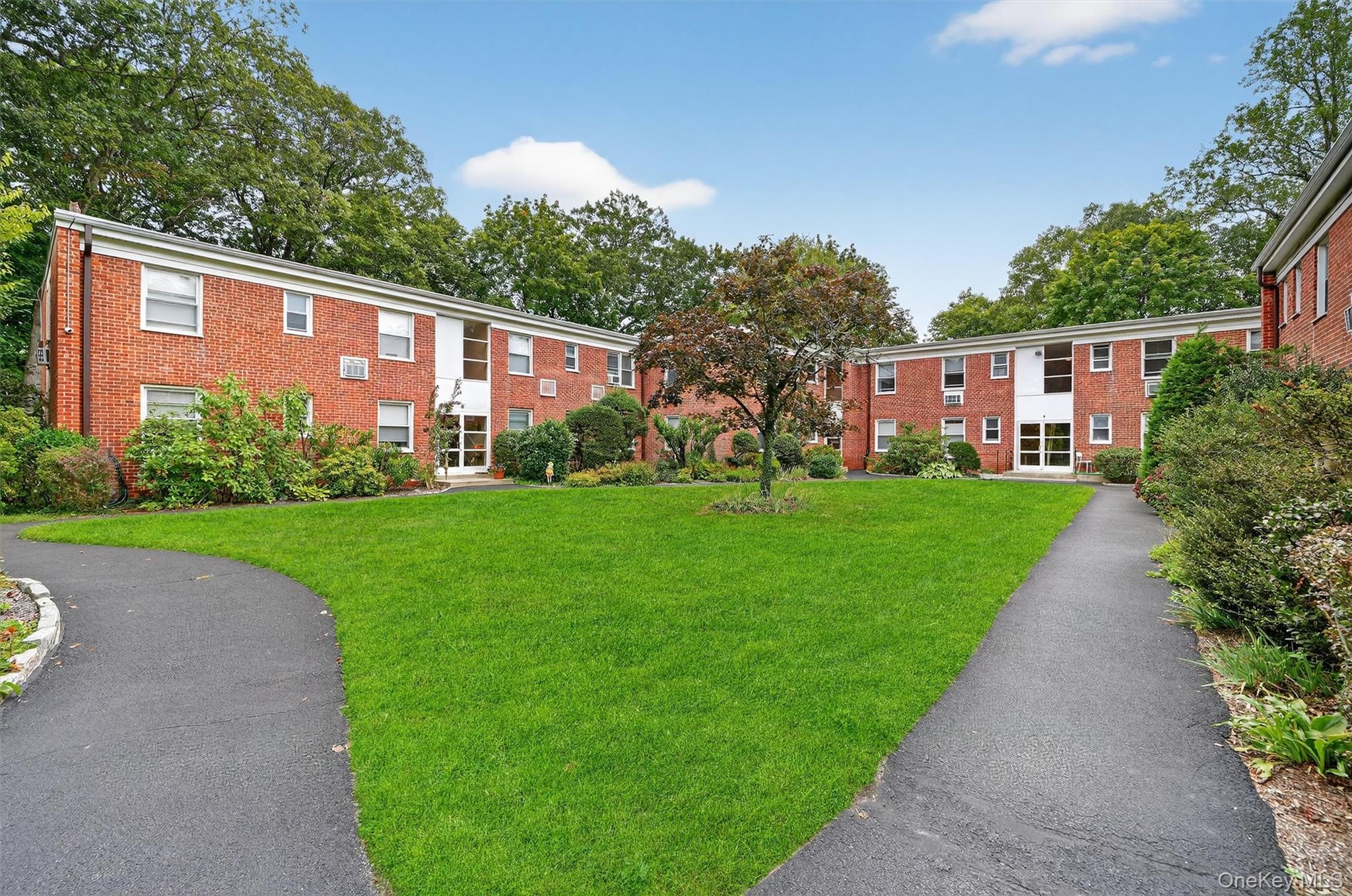 #1 photo, 8 Wildwood Road, Hartsdale , NY 10530