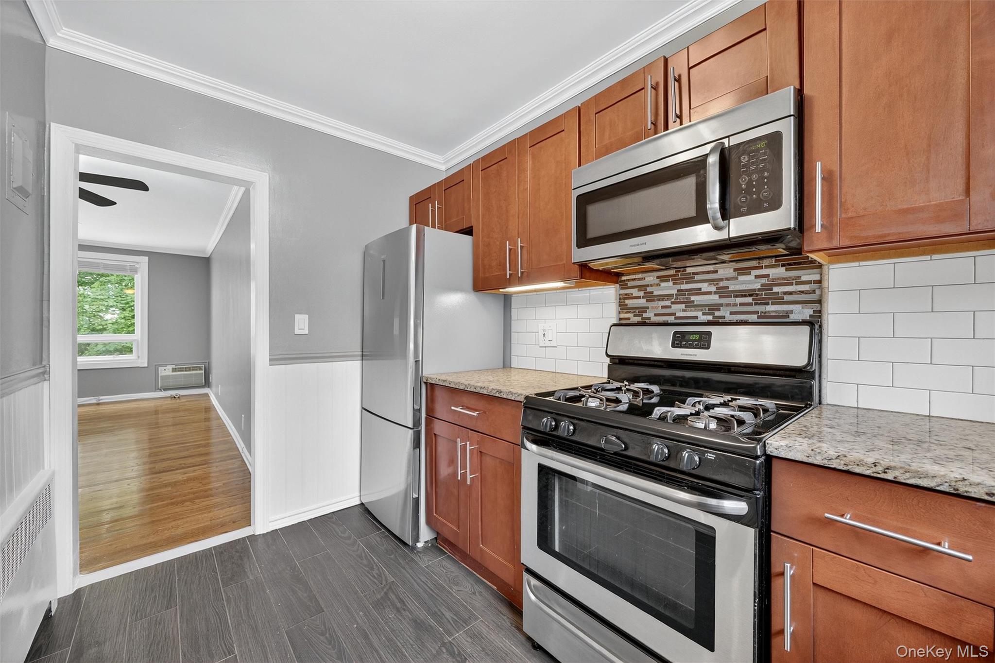 #8 photo, 8 Wildwood Road, Hartsdale , NY 10530